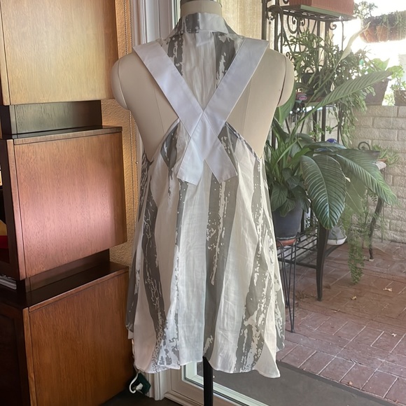 100% cotton vest from crea. Looks great alone or over a blouse! - Picture 2 of 2